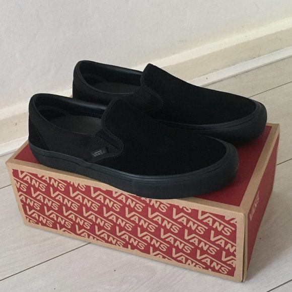 Vans Pro Slip On shoes - Blackout color -brand new - Picture 2 of 3